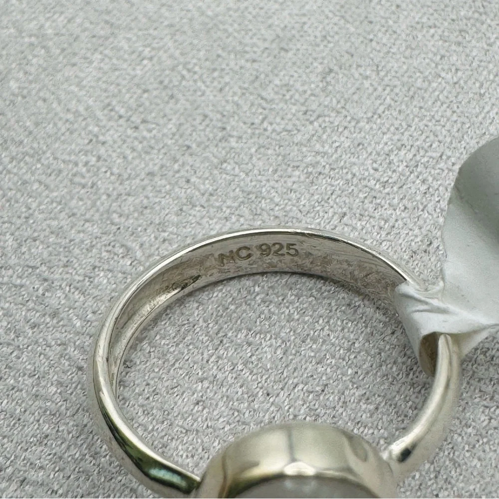 Rainbow Moonstone Sterling Silver Oval Ring - Picture 5 of 5